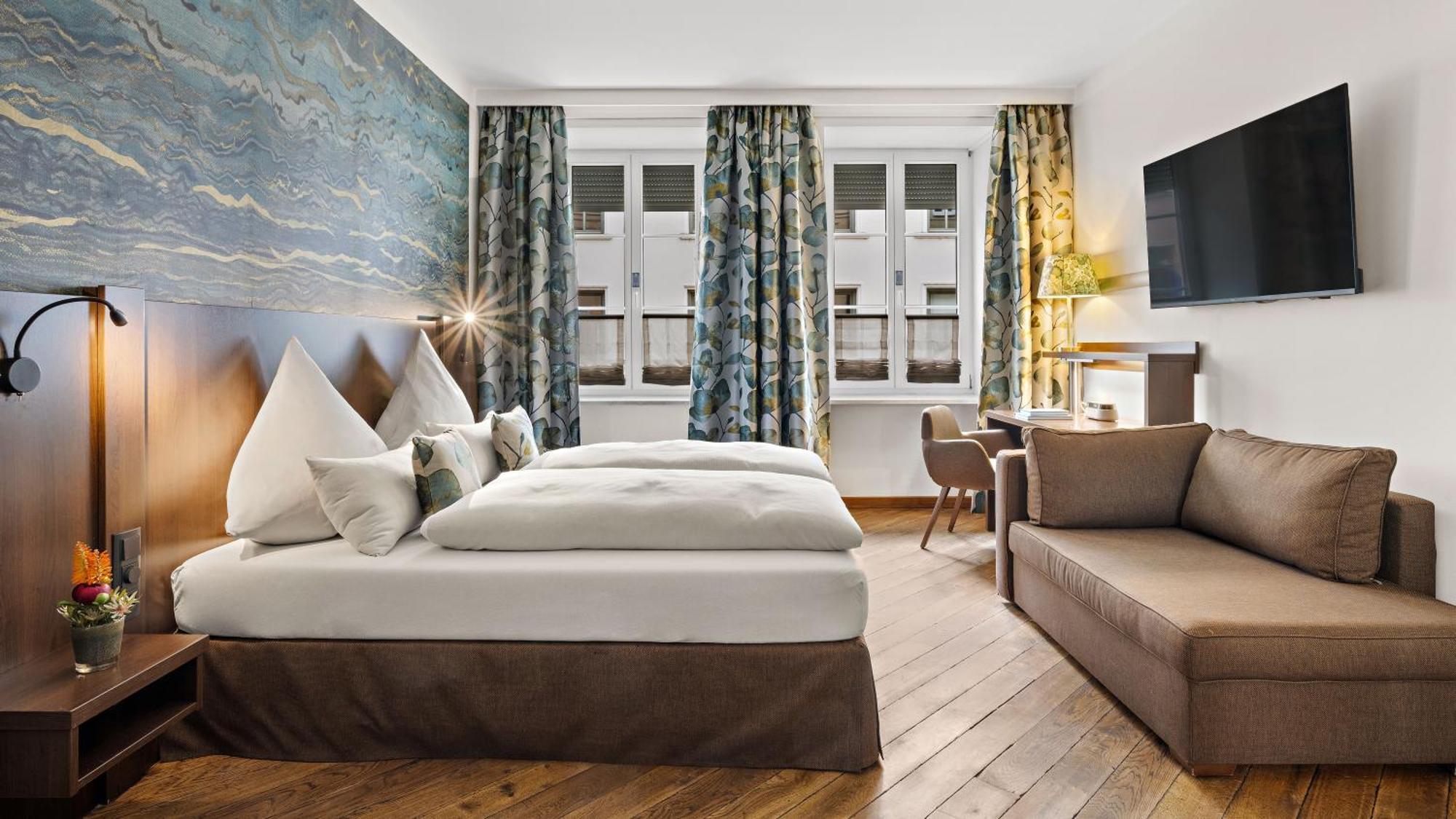 Hotel Deutsche Eiche Munchen Bagian luar foto
